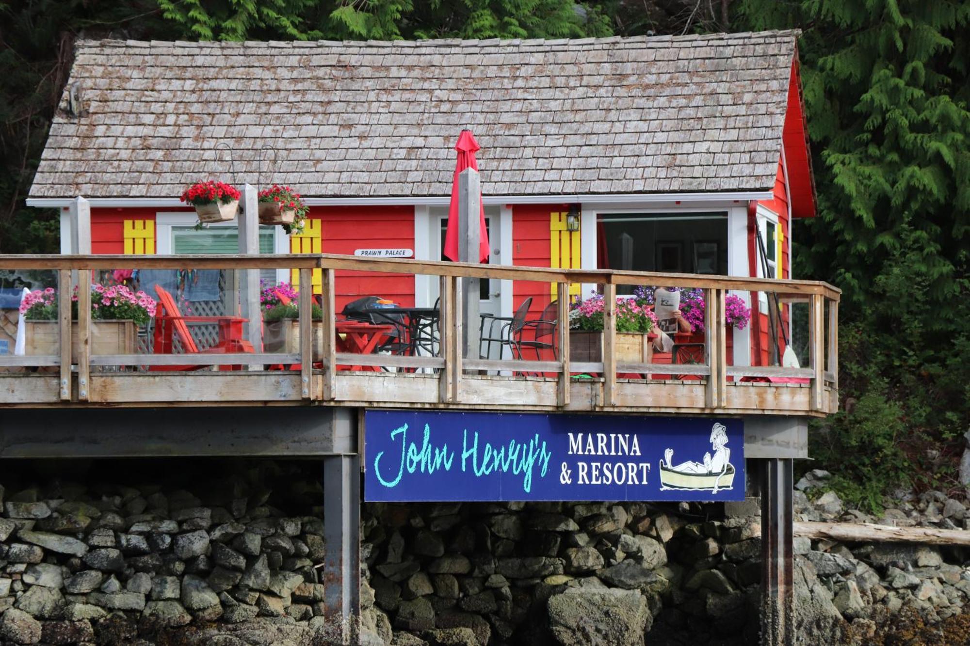 John Henry'S Marina And Resort Garden Bay Exterior photo